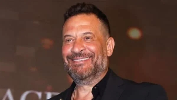 ماجد المصري يتصدر المشهد بعد استقبال حفيده هارون في لحظة مؤثرة