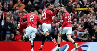 مان يونايتد يتحدى نوتينجهام بمباراة مثيرة تضم ديالو ومبيومو في الدوري الإنجليزي