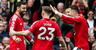 مان يونايتد يحقق انتصارًا مثيرًا على نوتينجهام بثلاثة أهداف في الدوري الإنجليزي