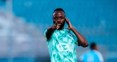 ماييلى يقود هجوم بيراميدز في التشكيل المرتقب لمواجهة سموحة بالدوري