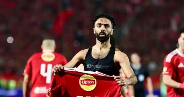 مباراة حاسمة الليلة تُحدد مستقبل حسين الشحات مع الأهلي قبل التمديد