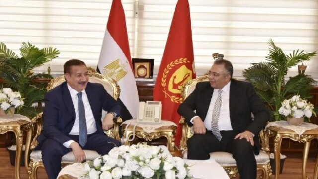 محافظ بورسعيد يلتقي بوفد هيئة النيابة الإدارية لتعزيز سبل التعاون المشترك في المحافظة