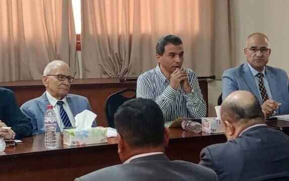 محافظ كفر الشيخ يعلن عن إلتزامه بتطبيق معايير الشفافية والنزاهة في التوظيف الإشرافي