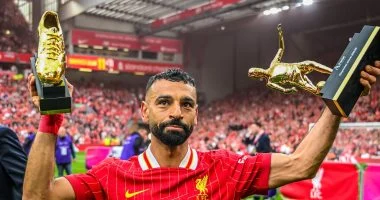 محمد صلاح يتأرجح بين مجد أوروبا وإغراءات الخليج، ما هي الوجهة القادمة؟