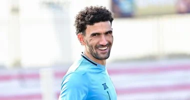 محمد عواد يتأهب لحراسة مرمى الزمالك في مواجهة سيراميكا بتحدي الدوري