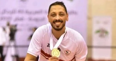 محمد مصطفى يطالب بصرف مستحقاته للعودة إلى صفوف فريق طائرة الزمالك