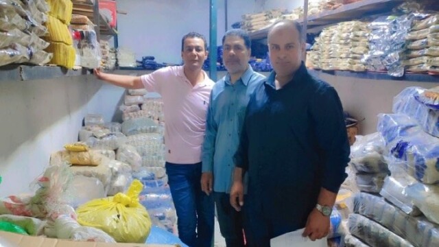 مداهمة أمنية في بورسعيد تسفر عن ضبط 2 طن من السلع الغذائية المصابة بالسوس