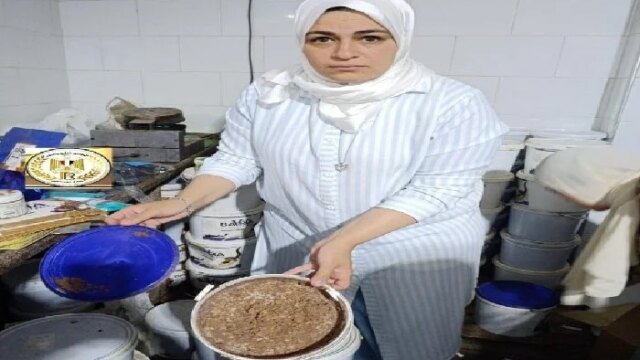 مصنع لتدوير الصوصات المنتهية الصلاحية في بورسعيد يتعرض للتشميع الذي يثير القلق