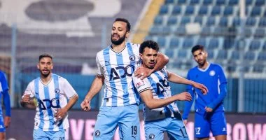 نتيجة مثيرة لمباراة بيراميدز وسموحة بعد انتهاء الشوط الأول في الدوري
