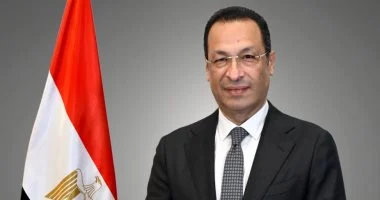 “` نمو قطاعات الاتصالات يتألق بزيادة 18.9% خلال الربع الثالث وفقًا لتصريح وزير الاتصالات “`