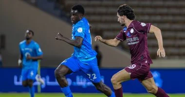 نيوم يتفوق على الشباب بنتيجة 2-1 في الدوري السعودي بمشاركة حجازي المميزة